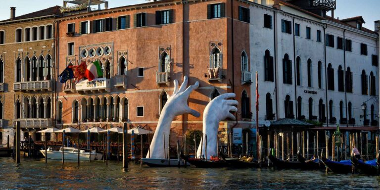 Exploring Venice’s Extraordinary Sculpture: Lorenzo Quinn’s “Support”