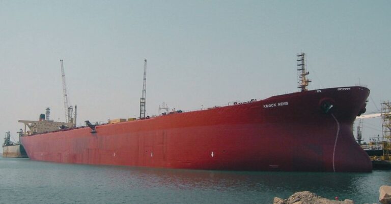 The Enormous Legacy of the Seawise Giant: The World’s Largest Supertanker