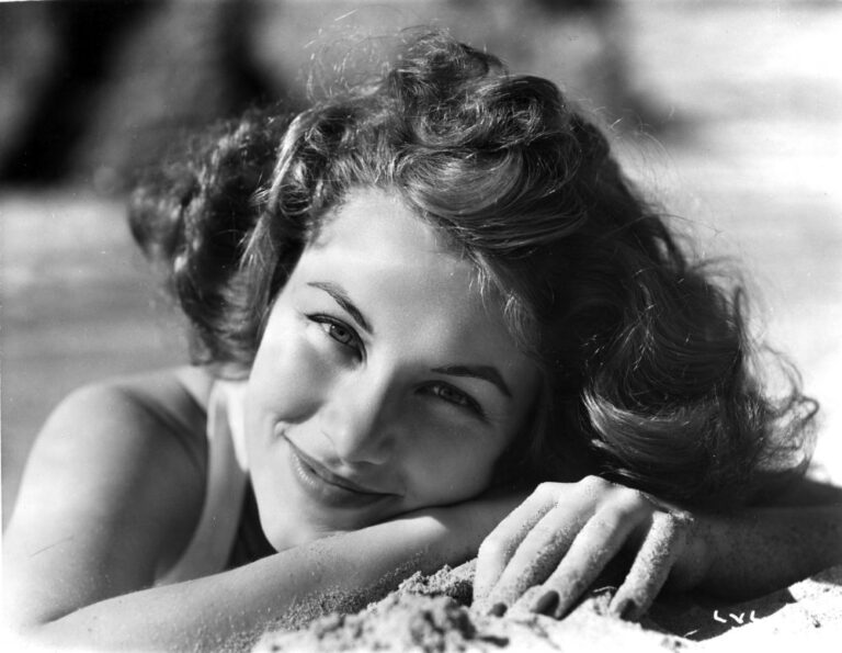 Exploring the Fascinating Life of Linda Christian: Hollywood’s First Bond Girl