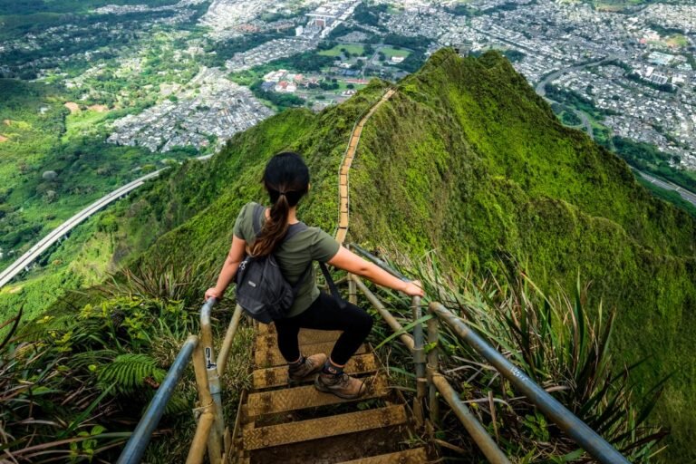 The Stairway to Heaven: A Majestic Hike in Honolulu, Hawaii