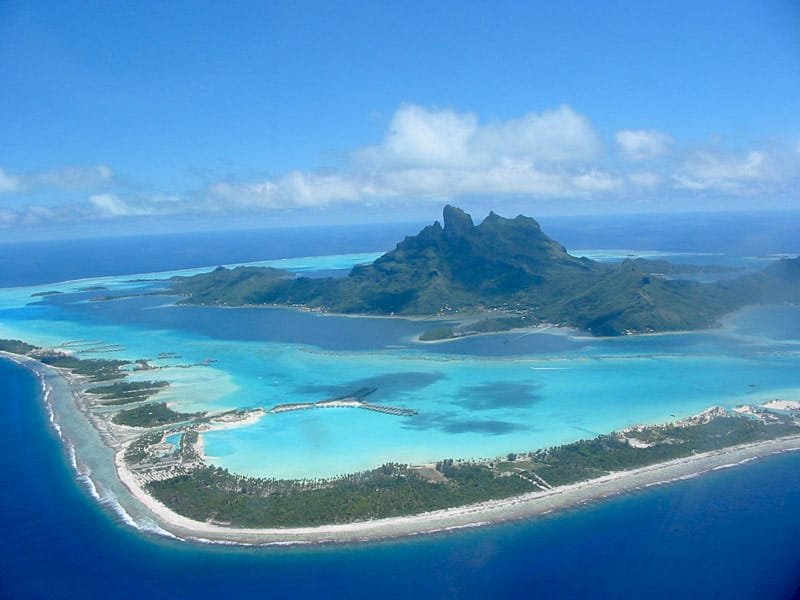 bora bora mt otemanu aerial